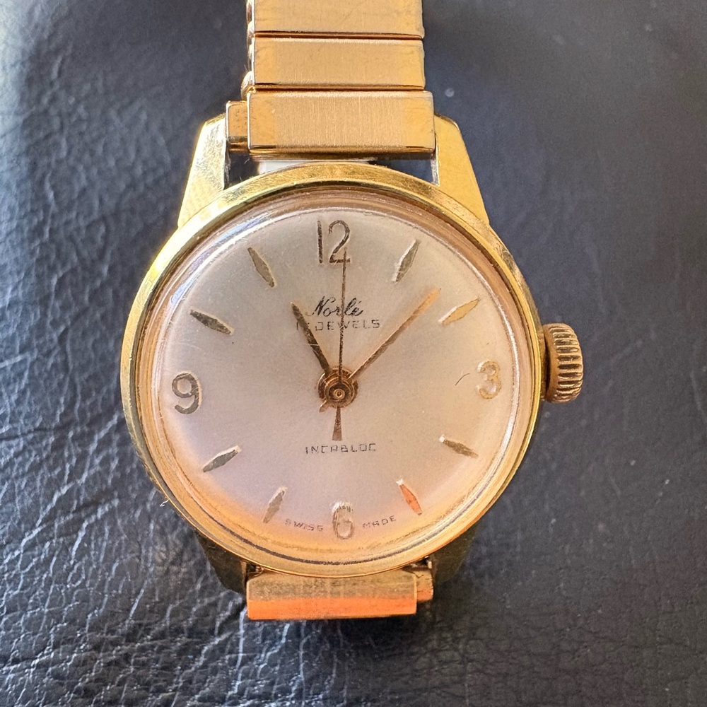 Norle Vintage 17 jewels Manual wind Women's Watch